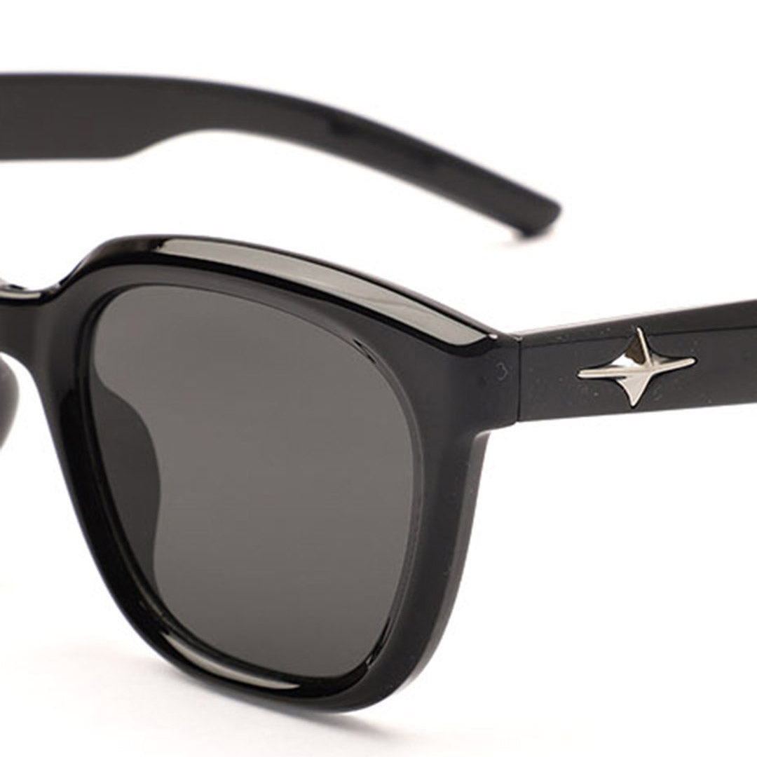 Timeless Wayfarer Rectangle Sunglasses